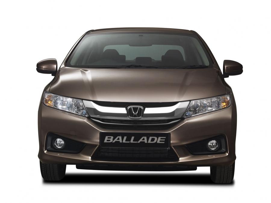  Honda Ballade 2014 года  (фото 17 из 29)